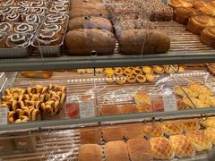 -好利来(八里庄店)