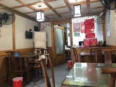 大堂-街头顶黄记馄饨王(中山中路店)