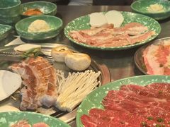 -欧巴炭烤肉오빠숯불구이(南京东路店)