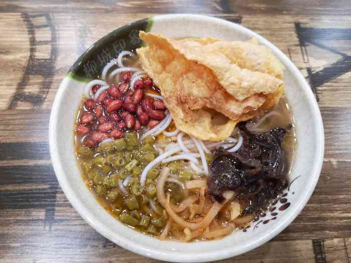 柳城印象螺蛳粉-"位于青泥洼桥地铁站附近,从那个五金市场穿.