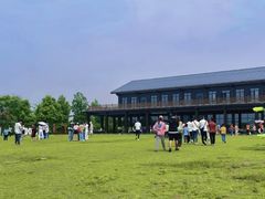 -梁子湖东篱老屋生态庄园
