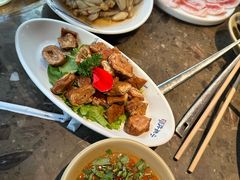 -小龙坎火锅(湖滨银泰in77店)