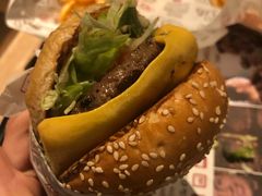 -The Habit Burger Grill 哈比特汉堡(复兴soho店)