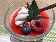 -亮马河饭店翠雅咖啡厅
