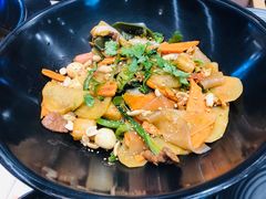 -醉人椒麻辣香锅(王府井喜悦店)