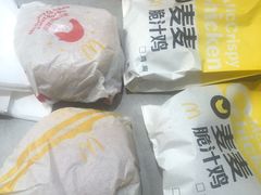 -麦当劳(七宝乐购店)
