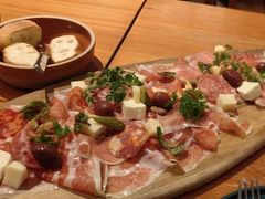 火腿芝士拼盘-Laures·月桂西班牙碳烤餐厅(十尚坊店)