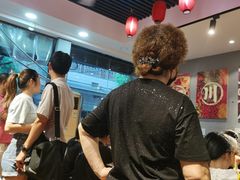 -爆炸头阿姨小四川正宗川味小吃(无任何分店)