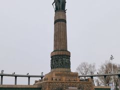 -人民防洪胜利纪念塔