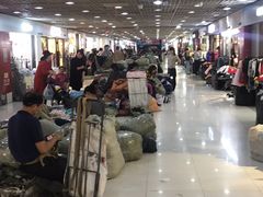 -兴旺欧韩城(上海兴旺国际服饰城店)