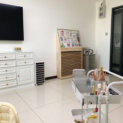 -玉指悦色美甲美睫