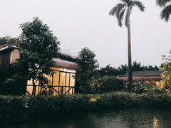 -花溪雨·森林餐厅(石基店)