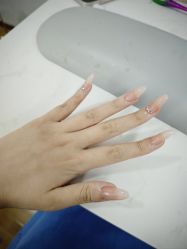 -尤米一站式美甲美睫