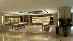 -北京七彩云南翡翠珠宝旗舰店(月坛店)