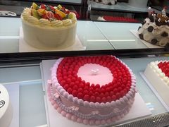 -花花卷卷·鲜食蛋糕(泉屋店)