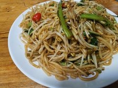 -牛八宝桂林米粉(八里庄店)