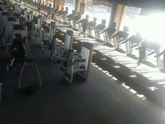 -健龙森俱乐部·游泳·健身·羽毛球综合体育馆