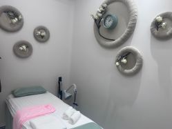 -芳朵美容养生SPA