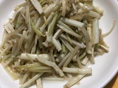 -天乐农家鱼头王(天目湖店)