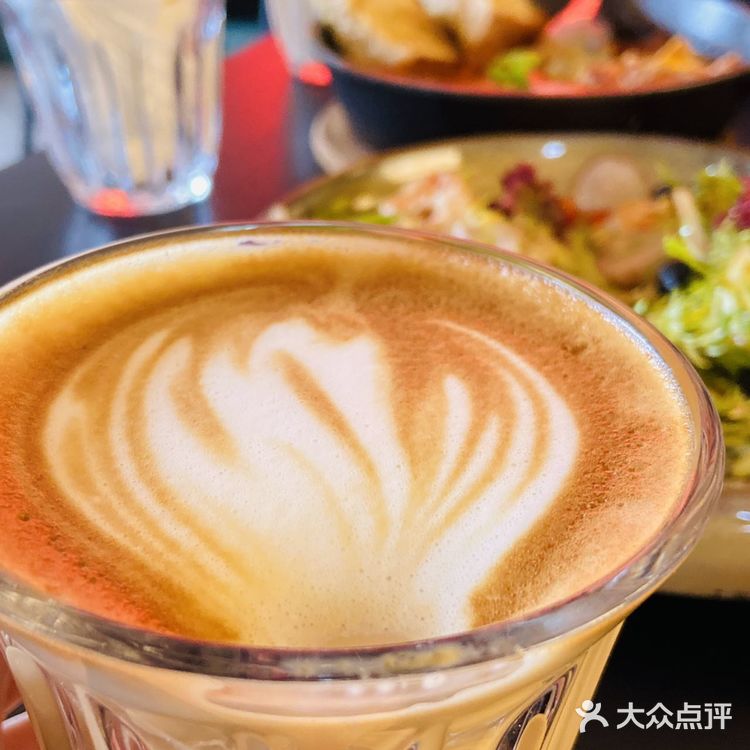 东四Vibes •Bistro•Wine•Bar