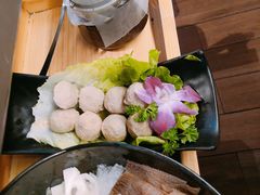 撒尿牛丸-三人行骨头王火锅(长寿店)