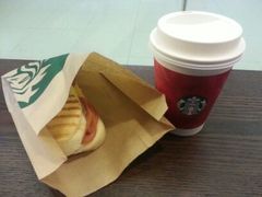 -星巴克(港汇1号办公楼店)