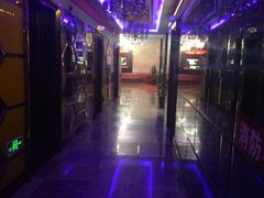 -巨麦量贩式KTV(新桥店)