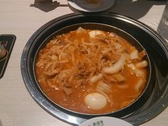 -三清洞摩西韩式年糕火锅(威高广场店)