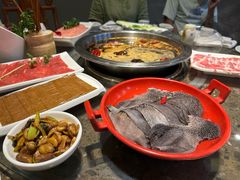 -仟佰味鲜货火锅(中央公园)