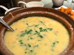 -鲜入唯煮·港式海鲜牛肉火锅(金宝街店)
