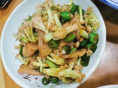 -东北小二东北菜(大车家巷店)