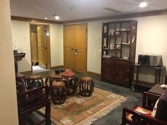 -敦煌山庄摘星阁