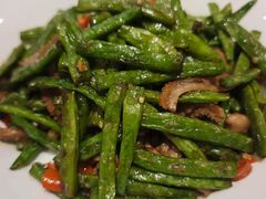 -荆楚渔艺堂·鱼头泡饭(江堤中路店)