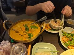 -大头虾越式风味餐厅(光明广场店)