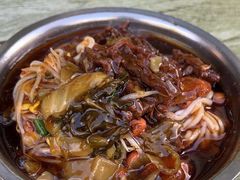 -灵山卢梅燕粉店