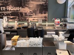 -M Stand(杭州萧山万象汇店)