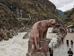 -香格里拉唐卡画院