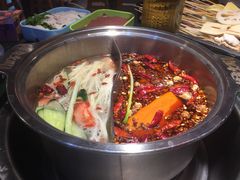 火锅串串-肆角壹圆夜市麻辣烫(春熙路店)