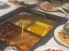 -东道煮牛肉火锅(重庆路店)