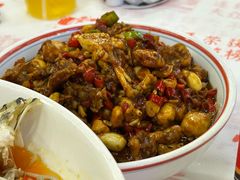 -堂瓦里·33年传统赣菜(第一街区店)