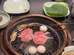 -梨花甄选自助烤肉(小寨原力场店)
