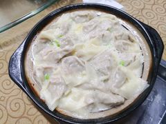 牛肉砂锅馄饨-雪琴面馆富安特色鱼汤面(城中花园店)