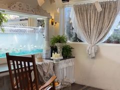 -Lamant Manor已闻花名關於藍
