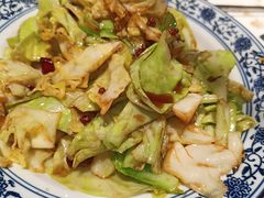 -泉畔人家·老济南经典鲁菜(大明湖店)