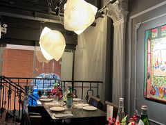 -LESCEDARS Brasserie Bistro香柏树