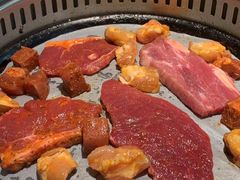 -阪尚皇·原切牛排·烤肉火锅自助(北京路店)