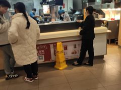 -麦当劳(杭州西湖银泰百货店)