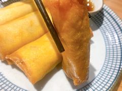 雪菜黄鱼春卷-南小蟹手工點心(三里屯店)