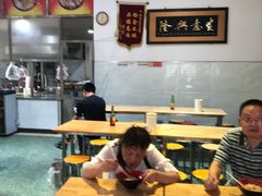 大堂-魏旺湖北正宗牛肉面(硚口公园店)