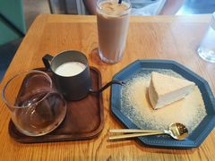 -Home Cafe(水榭春天店)